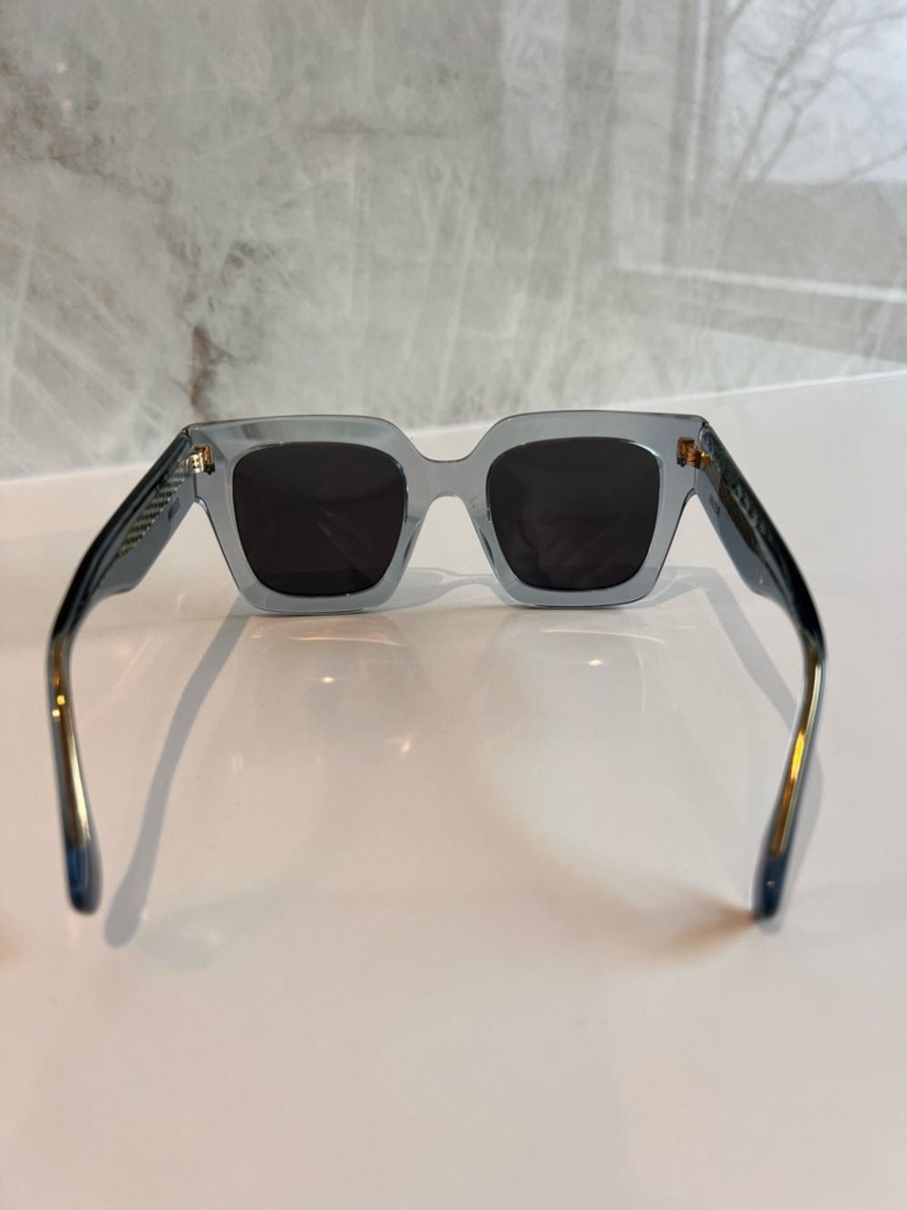 Fendi Sunglasses - Picture 5 of 6